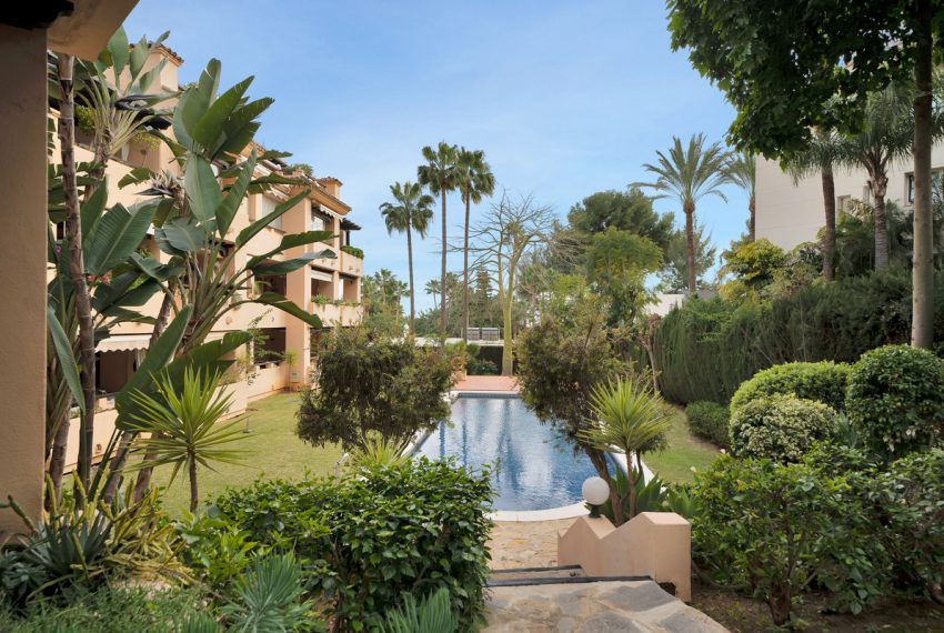 R5041636-Apartment-For-Sale-Nagueles-Ground-Floor-3-Beds-185-Built-2