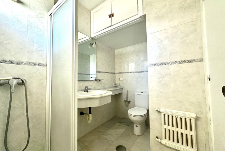 R5044597-Studio-For-Sale-Marbella-Penthouse-0-Beds-32-Built-5