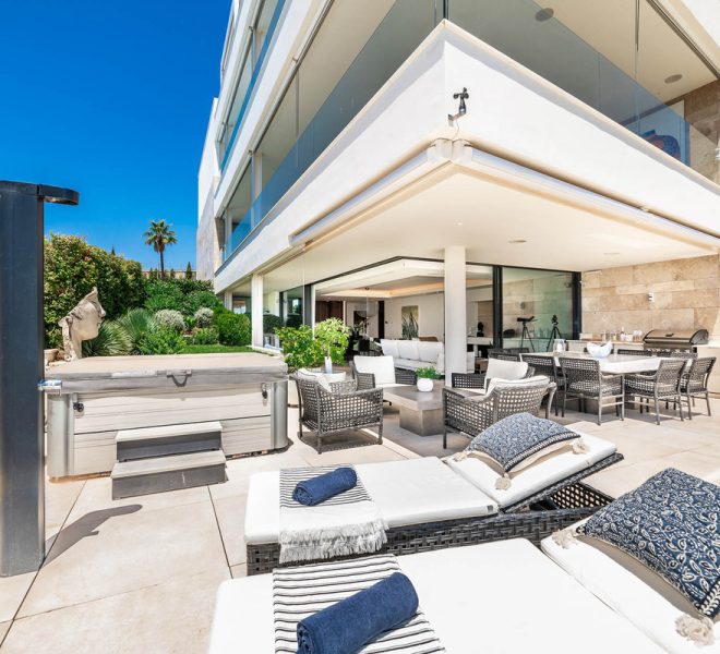 R5046184-Image 1-Ground Floor - 3 Beds - 175 Built