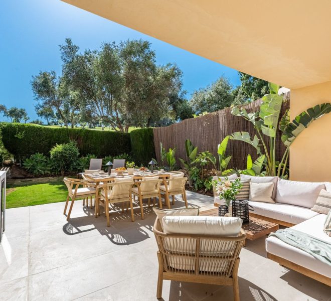 R5048650-Image 1-Terraced - 4 Beds - 129 Built