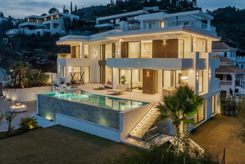 R5049316-Villa-For-Sale-Benahavis-Detached-6-Beds-764-Built-6