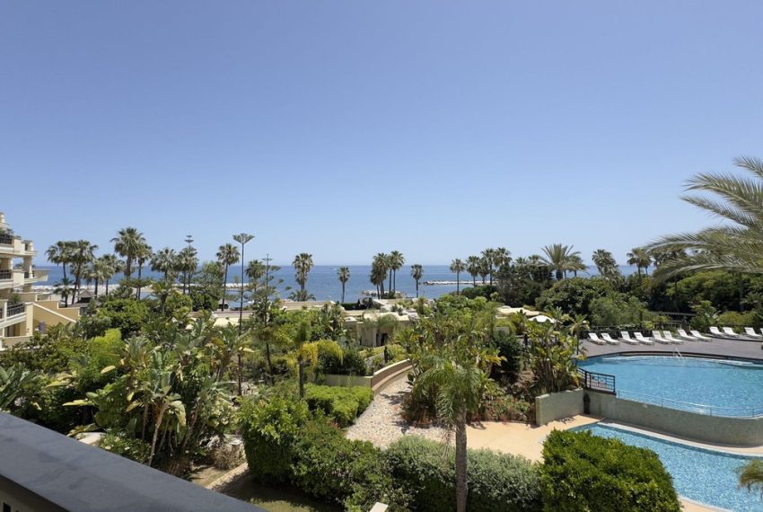 R5054650-Apartment-For-Sale-Puerto-Banus-Middle-Floor-3-Beds-428-Built-2