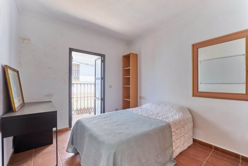 R5054731-Townhouse-For-Sale-Marbella-Terraced-7-Beds-174-Built-9