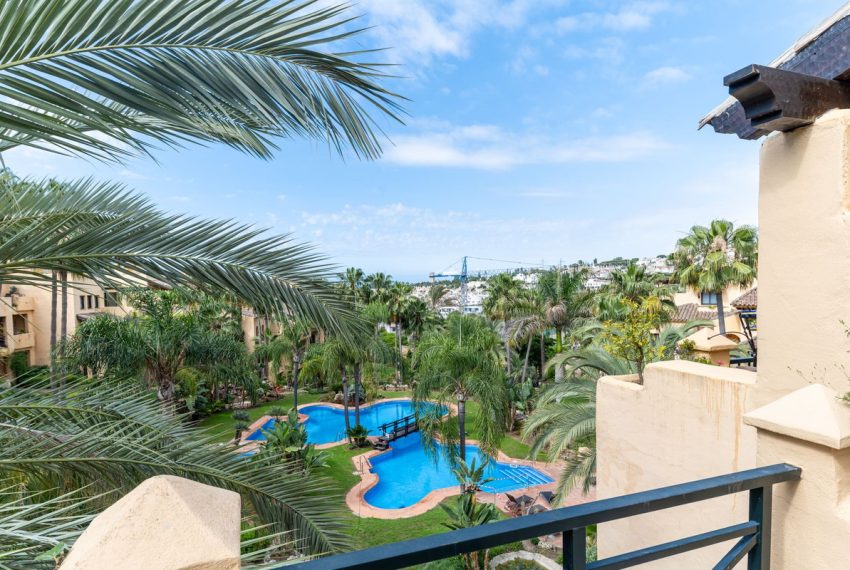 R5054803-Apartment-For-Sale-Atalaya-Penthouse-Duplex-3-Beds-185-Built-12