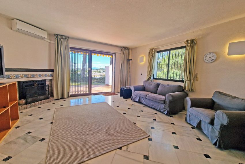 R5055793-Villa-For-Sale-Calahonda-Semi-Detached-3-Beds-146-Built-14