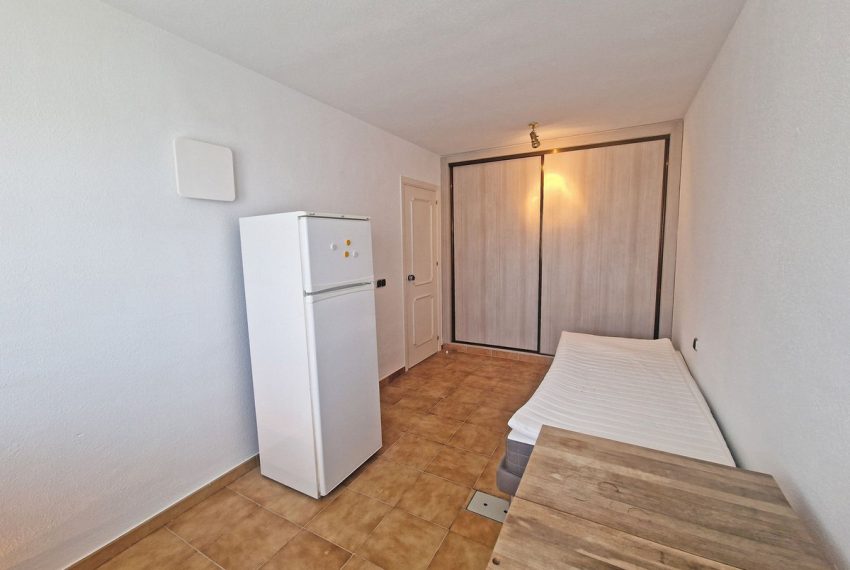 R5055793-Villa-For-Sale-Calahonda-Semi-Detached-3-Beds-146-Built-7