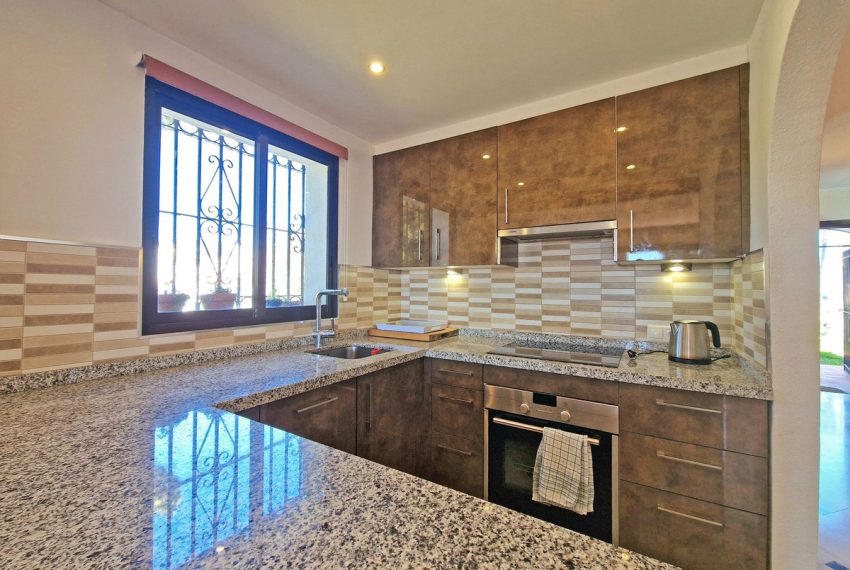 R5055793-Villa-For-Sale-Calahonda-Semi-Detached-3-Beds-146-Built-9