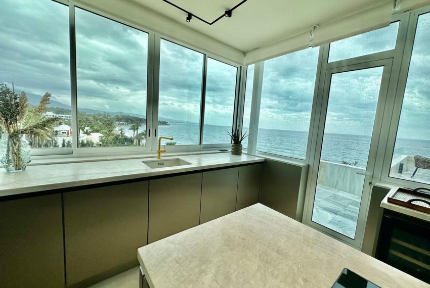 R5056309-Apartment-For-Sale-The-Golden-Mile-Penthouse-3-Beds-195-Built-16