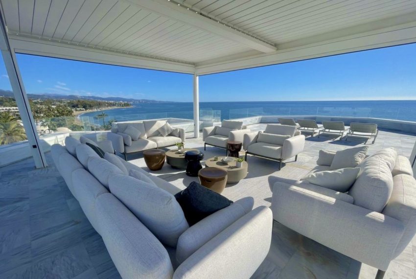 R5056309-Apartment-For-Sale-The-Golden-Mile-Penthouse-3-Beds-195-Built