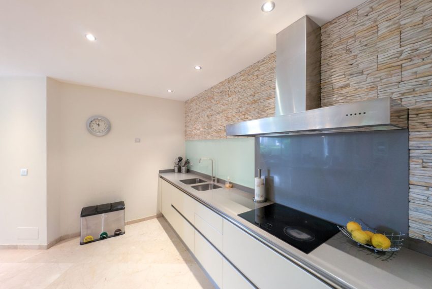 R5056534-Apartment-For-Sale-Marbella-Ground-Floor-2-Beds-207-Built-11