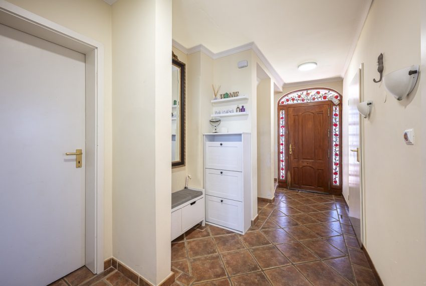 R5058061-Villa-For-Sale-La-Cala-de-Mijas-Detached-4-Beds-199-Built-2