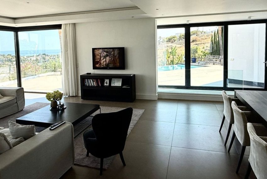 R5061886-Villa-For-Sale-El-Paraiso-Detached-4-Beds-591-Built-12