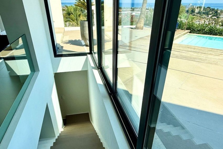 R5061886-Villa-For-Sale-El-Paraiso-Detached-4-Beds-591-Built-19