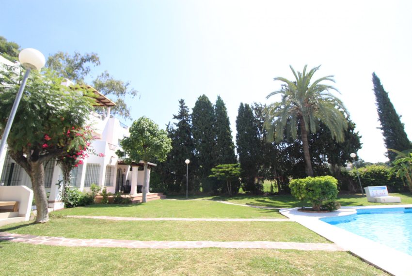 R5061979-Townhouse-For-Sale-Nueva-Andalucia-Terraced-3-Beds-156-Built-6