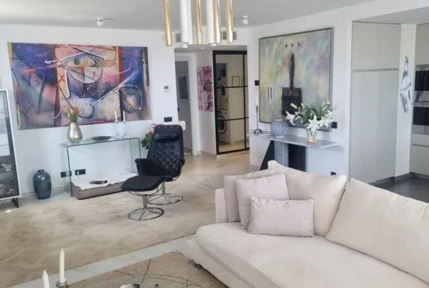 R5063341-Apartment-For-Sale-Estepona-Penthouse-2-Beds-175-Built-3