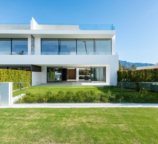 R5063695-Image 1-Semi Detached - 3 Beds - 589 Built