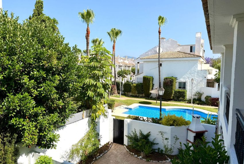 R5063956-Townhouse-For-Sale-Nueva-Andalucia-Terraced-3-Beds-151-Built-18