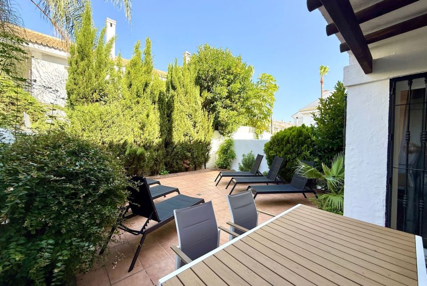 R5063956-Townhouse-For-Sale-Nueva-Andalucia-Terraced-3-Beds-151-Built-9