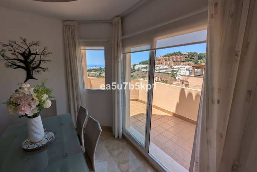 R5065261-Apartment-For-Sale-Calahonda-Penthouse-3-Beds-184-Built-14
