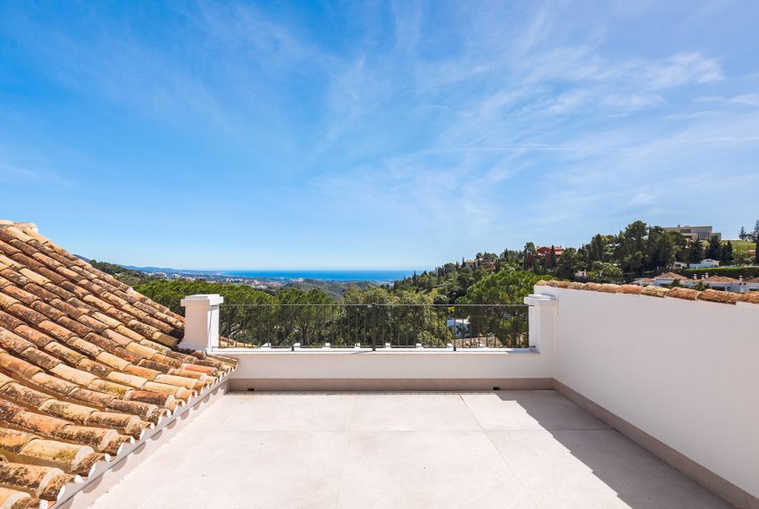 R5066644-Villa-For-Sale-El-Madronal-Detached-5-Beds-380-Built-4