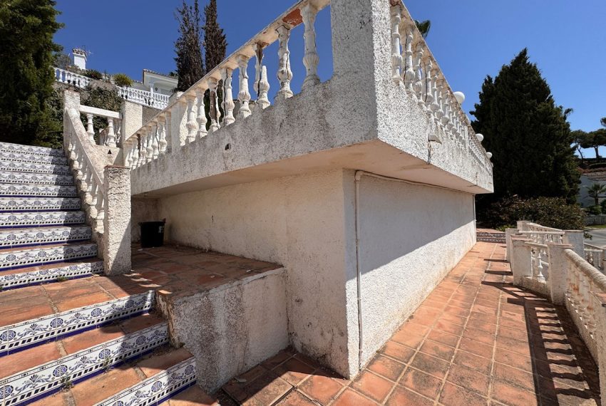 R5069830-Villa-For-Sale-Miraflores-Detached-3-Beds-106-Built-11