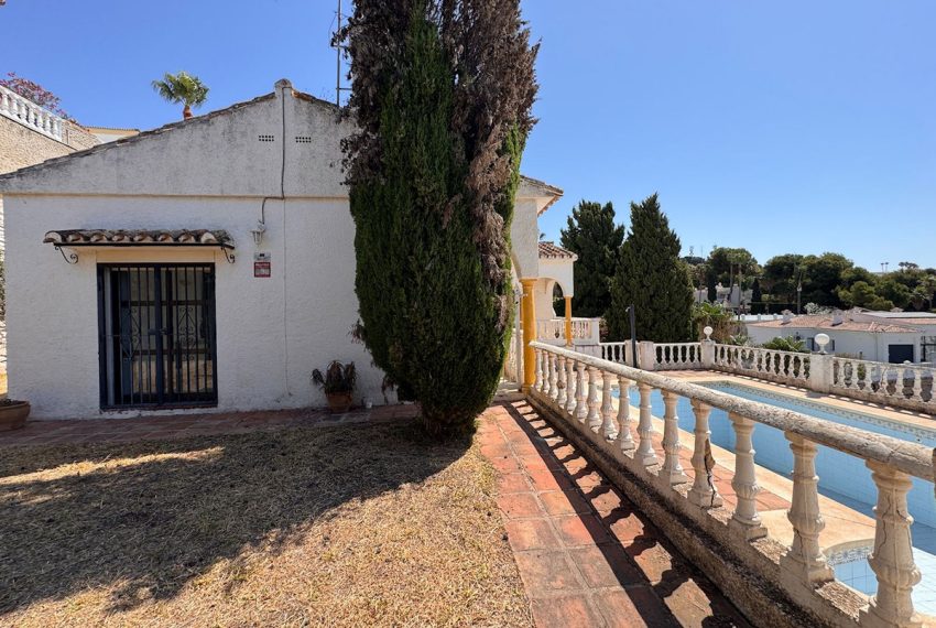 R5069830-Villa-For-Sale-Miraflores-Detached-3-Beds-106-Built-13