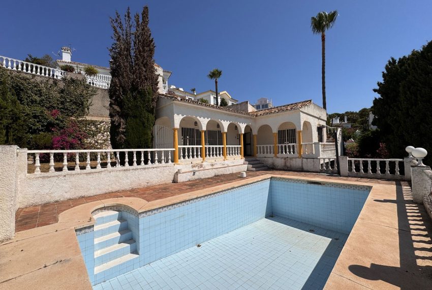 R5069830-Villa-For-Sale-Miraflores-Detached-3-Beds-106-Built-19