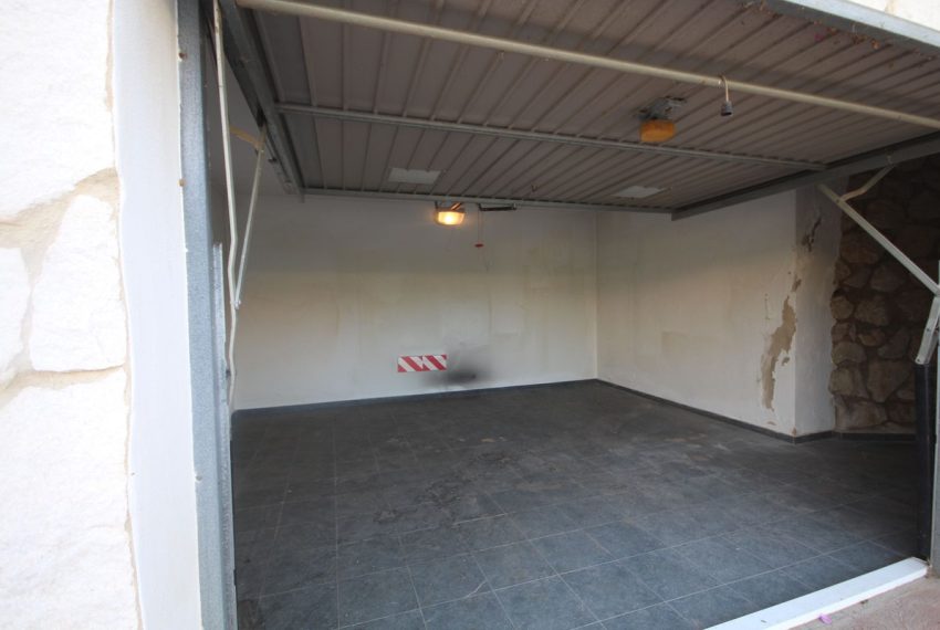 R5069830-Villa-For-Sale-Miraflores-Detached-3-Beds-106-Built-7