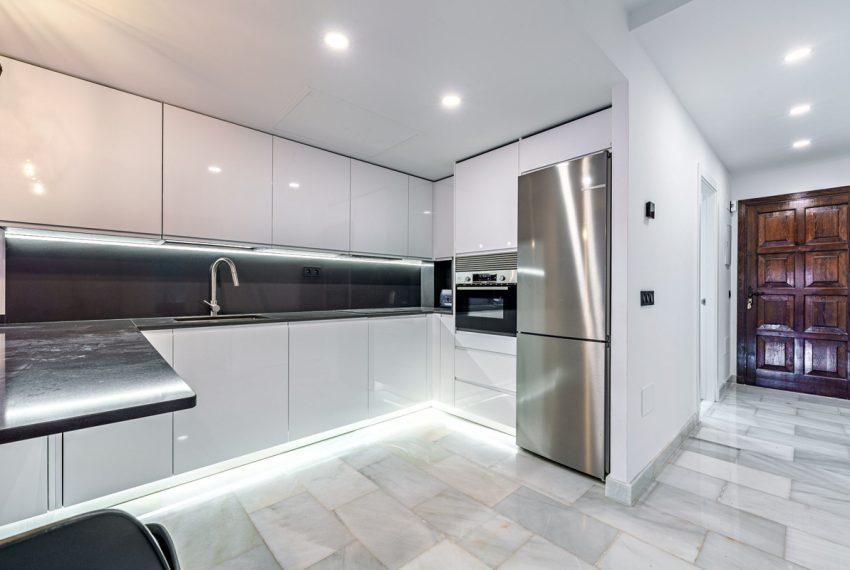 R5070676-Apartment-For-Sale-Sierra-Blanca-Ground-Floor-3-Beds-122-Built-5