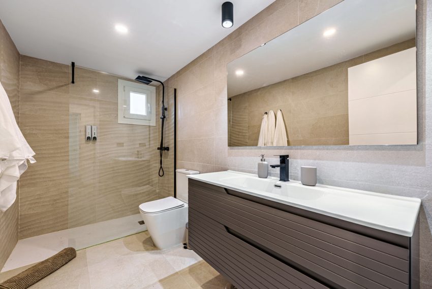 R5070676-Apartment-For-Sale-Sierra-Blanca-Ground-Floor-3-Beds-122-Built-9
