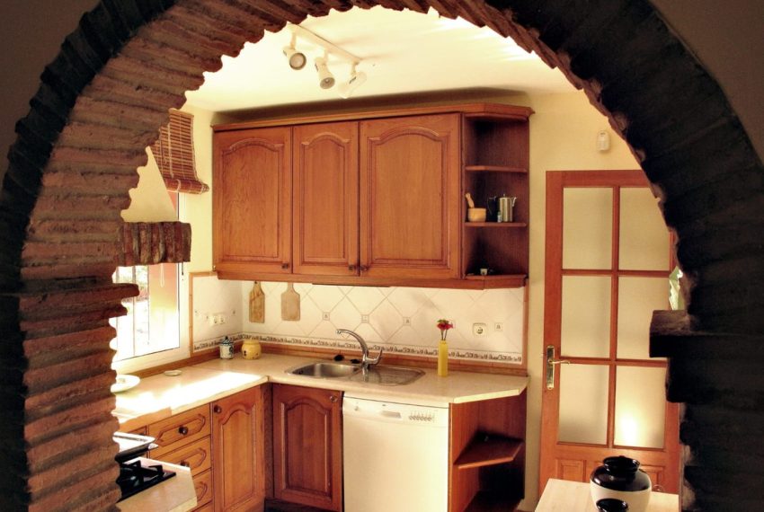 R5070868-Villa-For-Sale-Elviria-Detached-3-Beds-250-Built-14