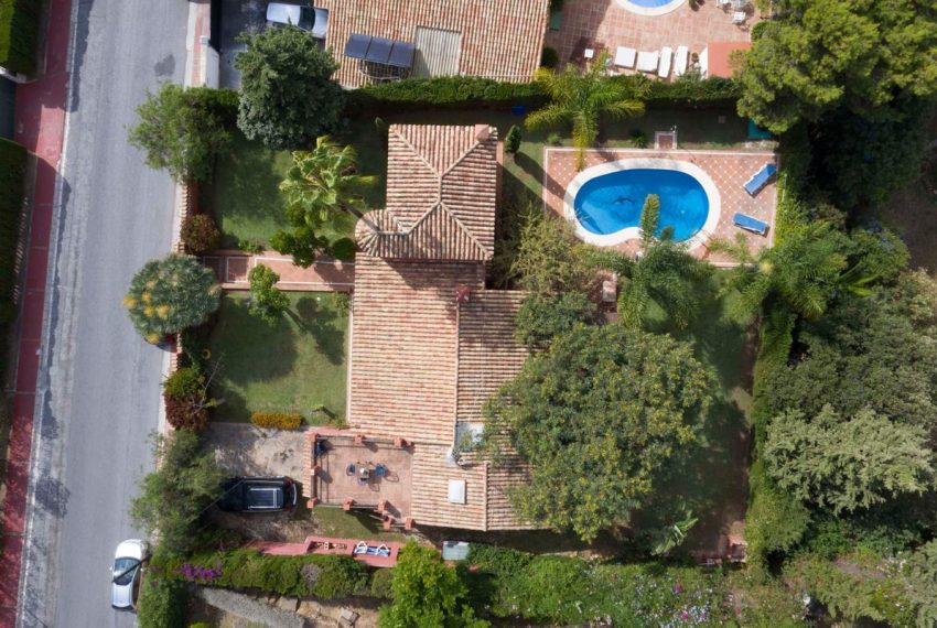 R5070868-Villa-For-Sale-Elviria-Detached-3-Beds-250-Built-2
