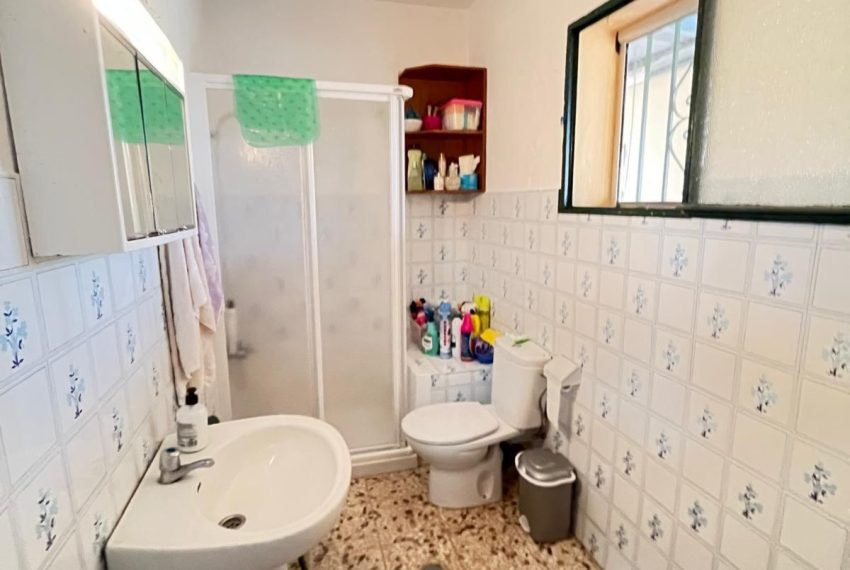 R5071315-Villa-For-Sale-Estepona-Finca-2-Beds-80-Built-10