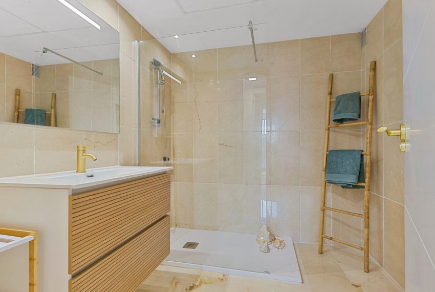 R5072452-Apartment-For-Sale-Nueva-Andalucia-Middle-Floor-2-Beds-107-Built-17