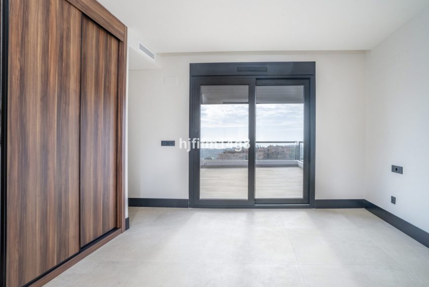 R5073457-Apartment-For-Sale-Nueva-Andalucia-Penthouse-Duplex-3-Beds-136-Built-11