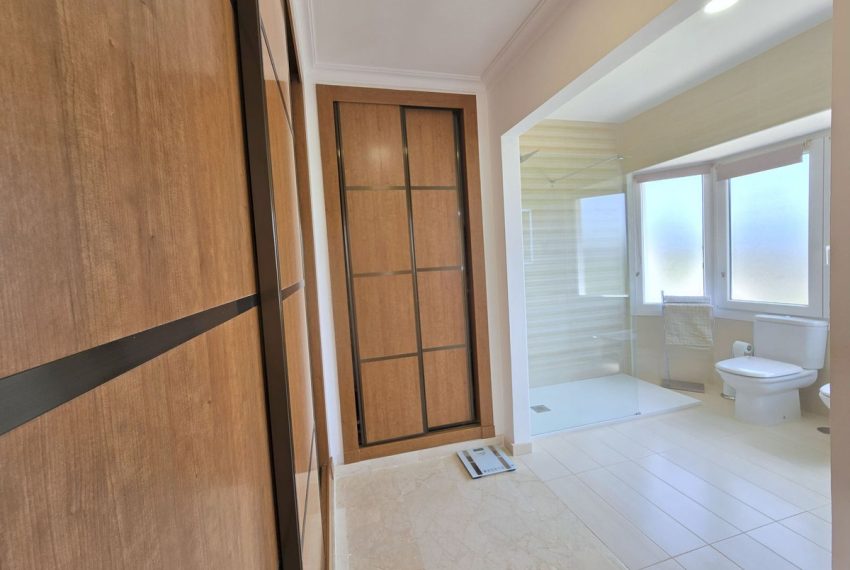 R5074030-Villa-For-Sale-La-Cala-Golf-Detached-4-Beds-223-Built-10