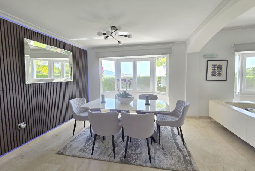 R5074030-Villa-For-Sale-La-Cala-Golf-Detached-4-Beds-223-Built-3