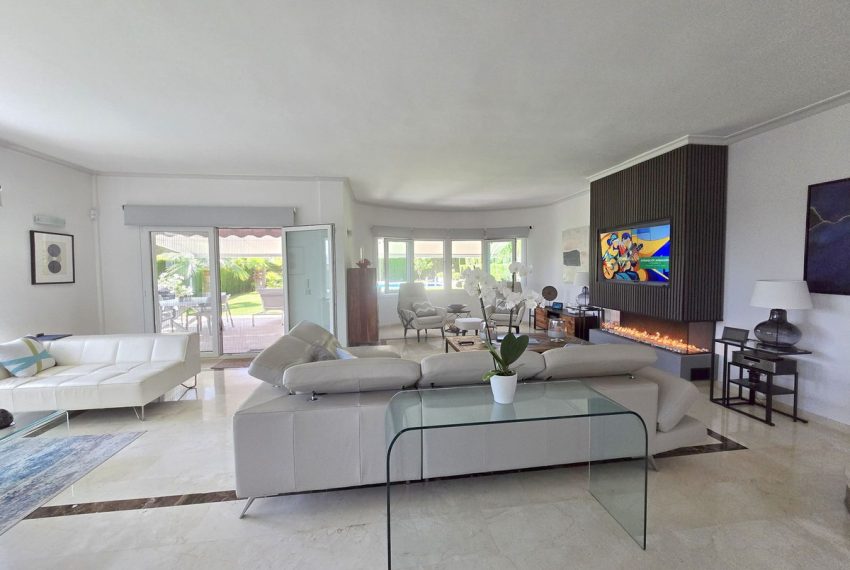 R5074030-Villa-For-Sale-La-Cala-Golf-Detached-4-Beds-223-Built-4