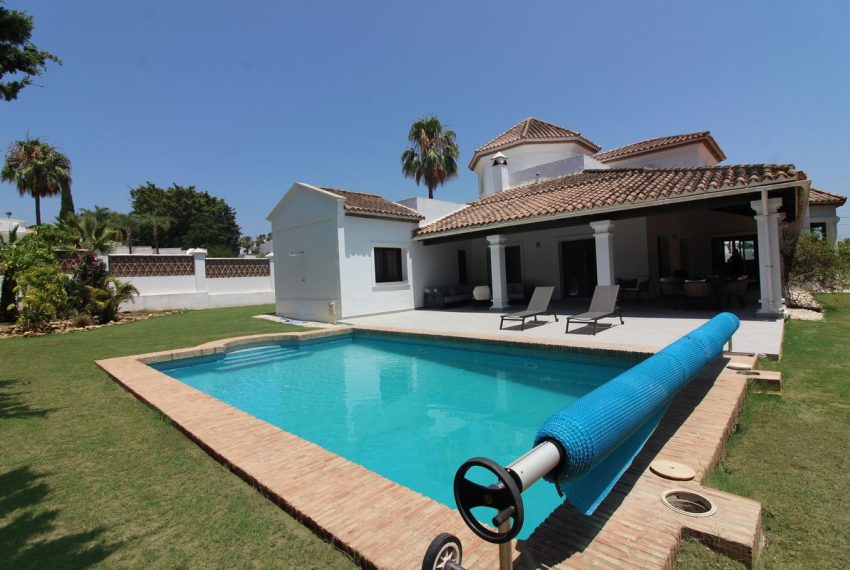 R5074183-Villa-For-Sale-El-Paraiso-Detached-3-Beds-477-Built