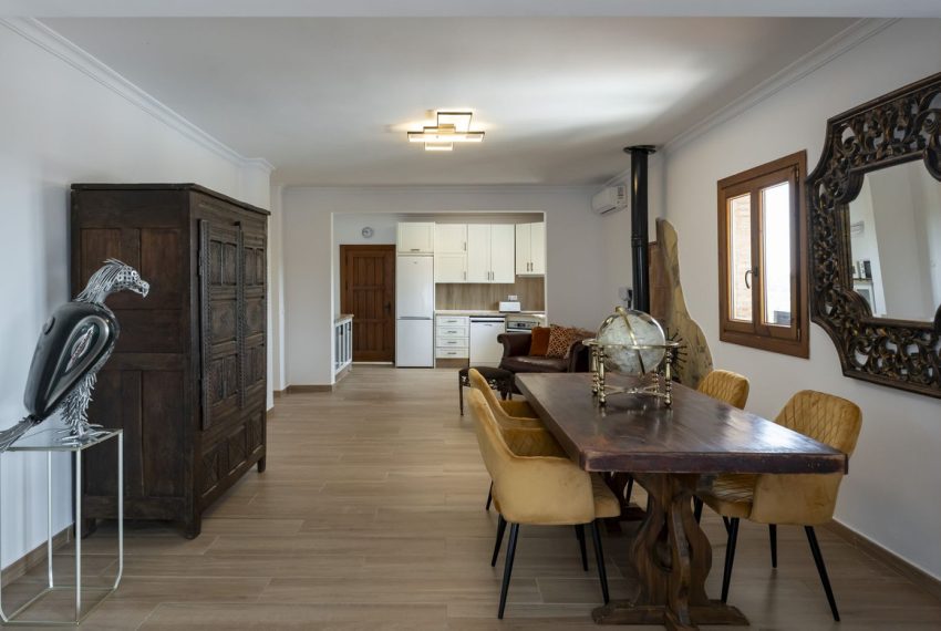 R5074702-Villa-For-Sale-Coin-Detached-3-Beds-189-Built-12