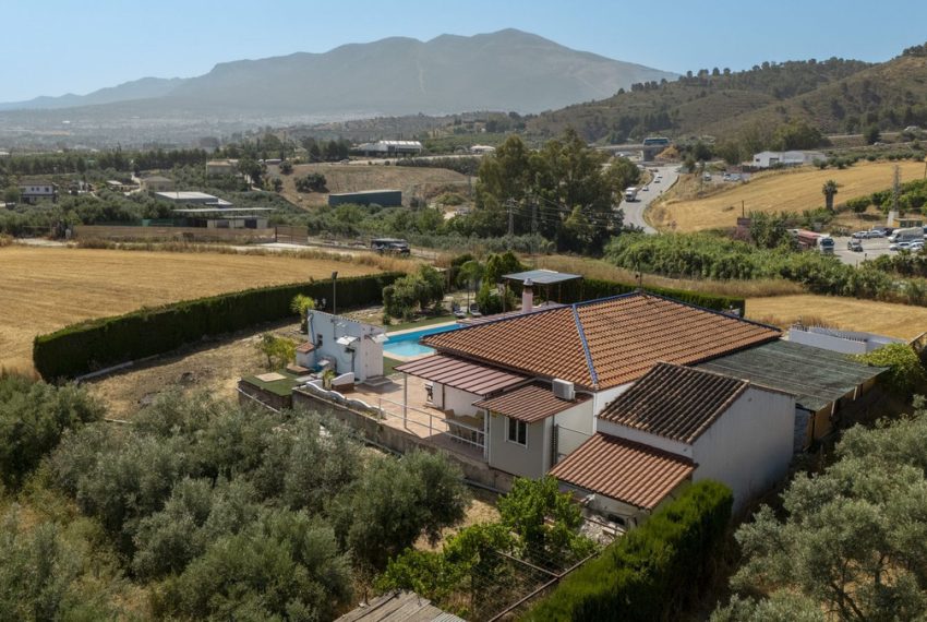 R5074702-Villa-For-Sale-Coin-Detached-3-Beds-189-Built-2