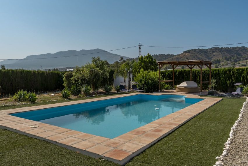 R5074702-Villa-For-Sale-Coin-Detached-3-Beds-189-Built-8