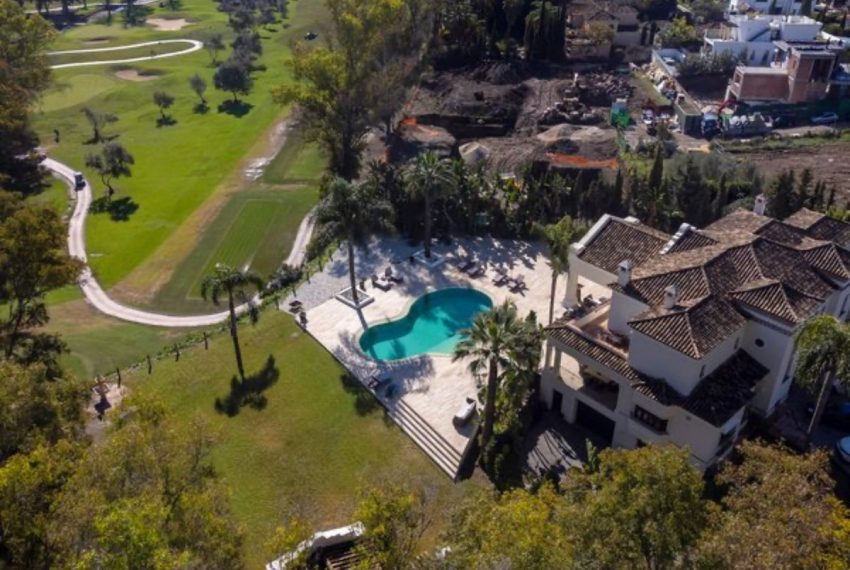 R5075314-Villa-For-Sale-Nueva-Andalucia-Detached-6-Beds-1029-Built-1
