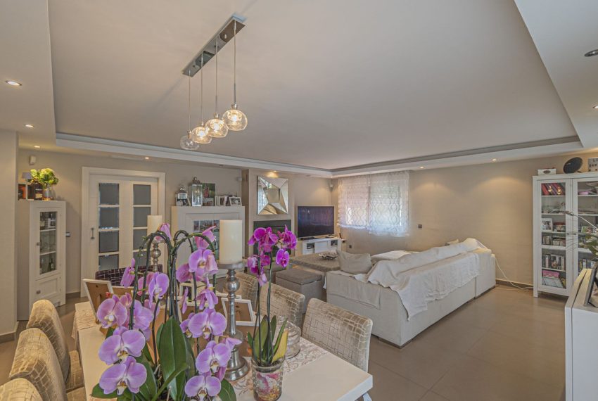 R5076394-Villa-For-Sale-San-Pedro-de-Alcantara-Detached-5-Beds-275-Built-8