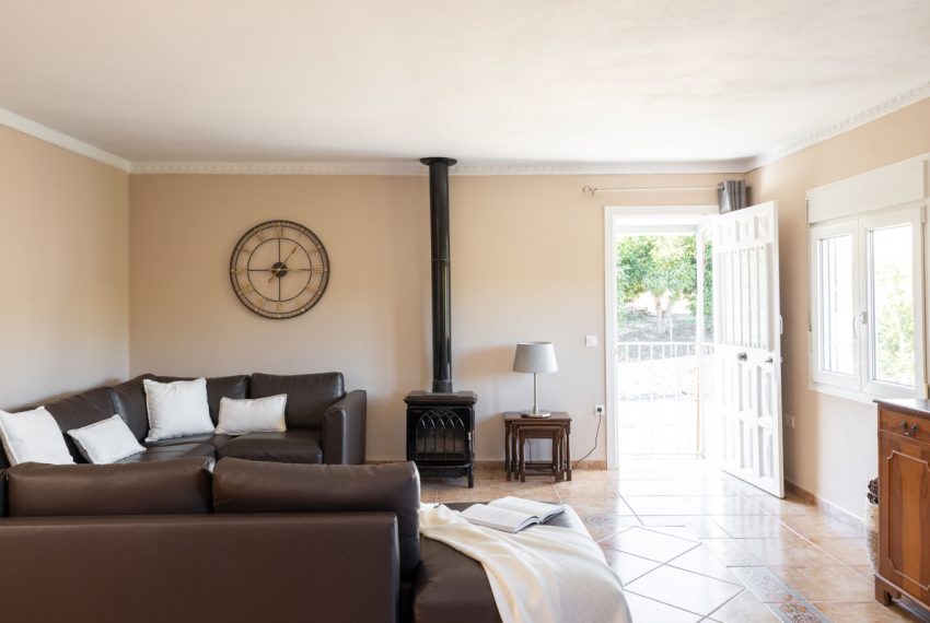 R5076619-Villa-For-Sale-Coin-Detached-5-Beds-314-Built-17