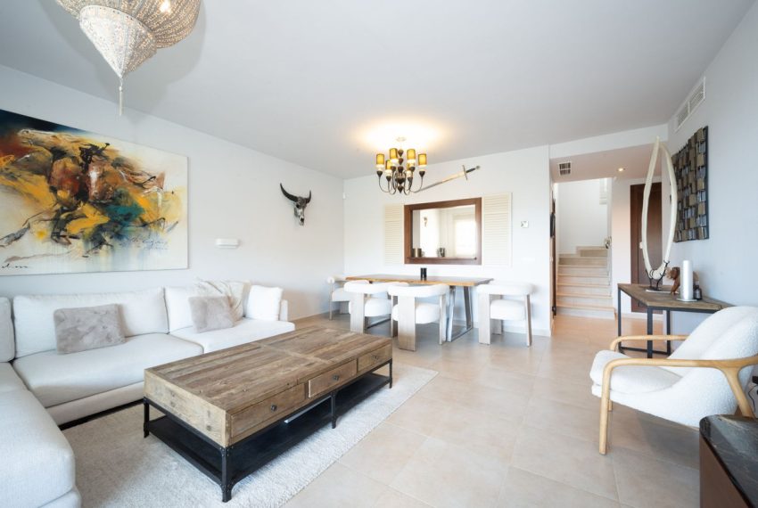 R5078047-Apartment-For-Sale-Altos-de-los-Monteros-Penthouse-4-Beds-245-Built-11