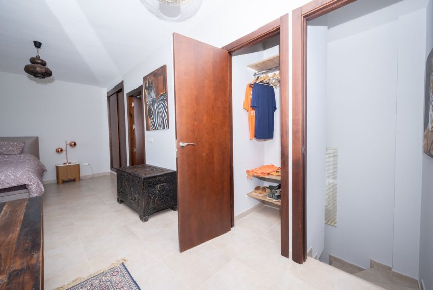 R5078047-Apartment-For-Sale-Altos-de-los-Monteros-Penthouse-4-Beds-245-Built-17