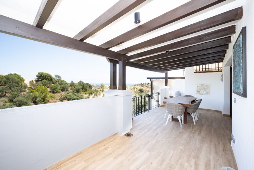 R5078047-Apartment-For-Sale-Altos-de-los-Monteros-Penthouse-4-Beds-245-Built-5