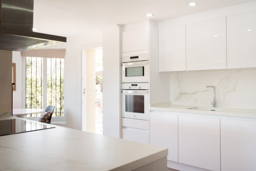 R5078626-Villa-For-Sale-Benahavis-Detached-4-Beds-339-Built-10