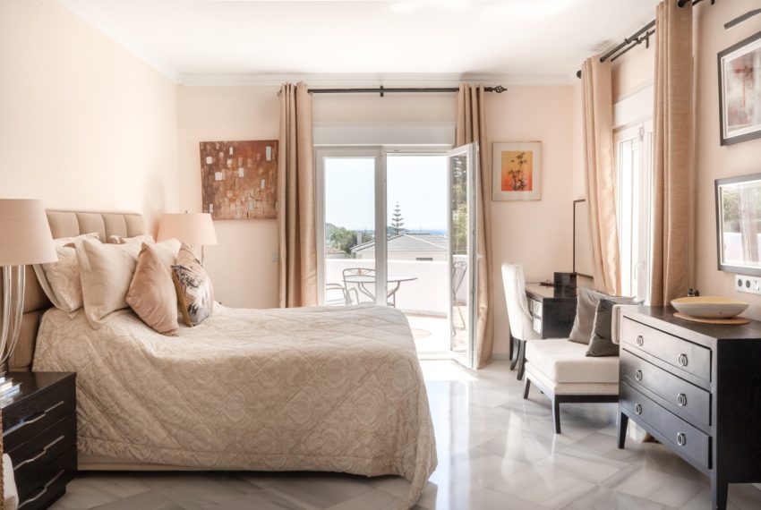 R5078626-Villa-For-Sale-Benahavis-Detached-4-Beds-339-Built-11
